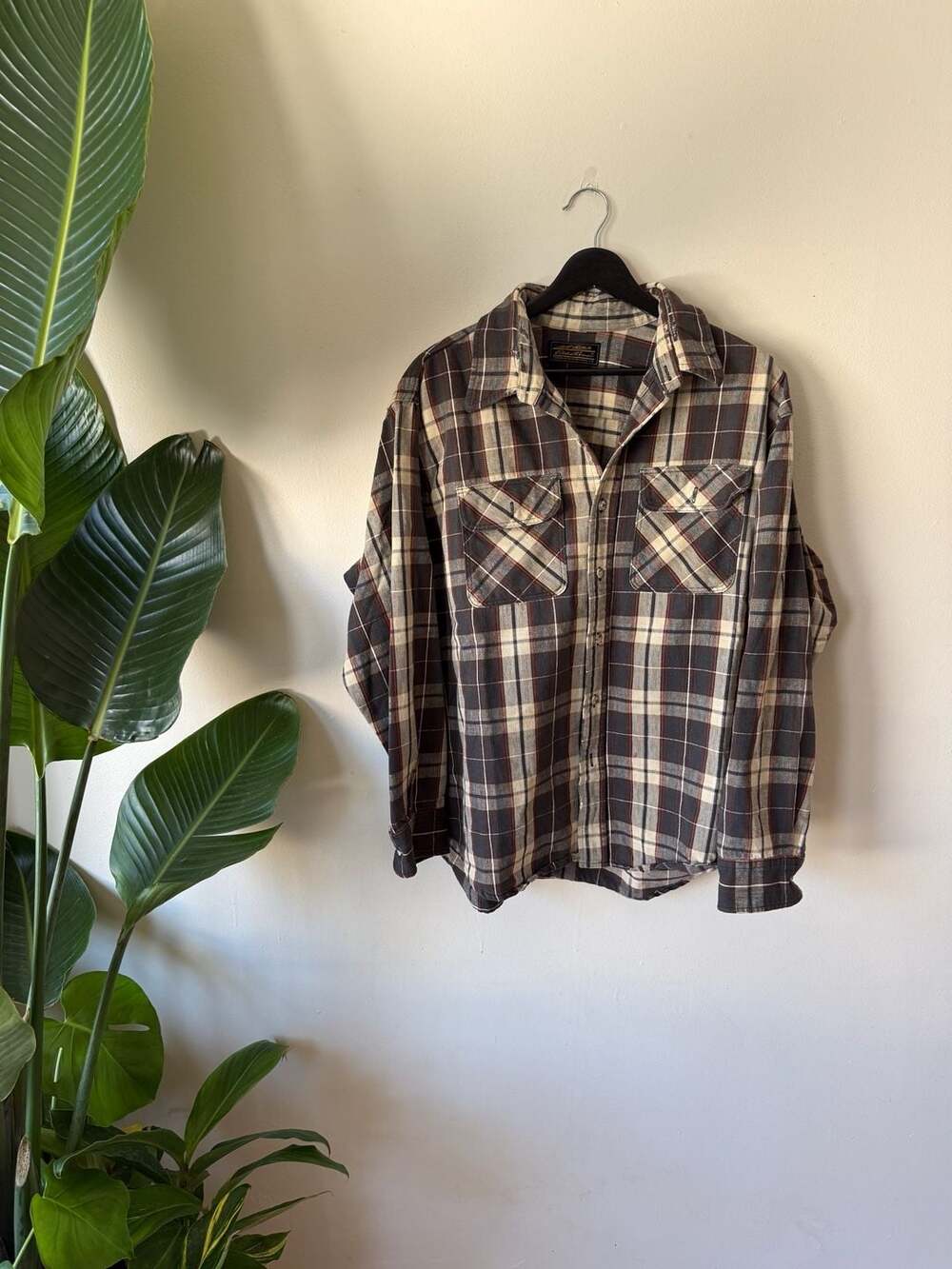 Eddie Bauer Vintage Plaid Flannel Button Up Shirt